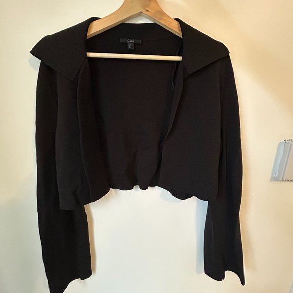 COS black cropped jacket - Picture 1 of 3
